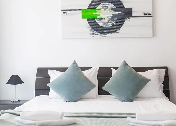 Superb Historical Center Apartment